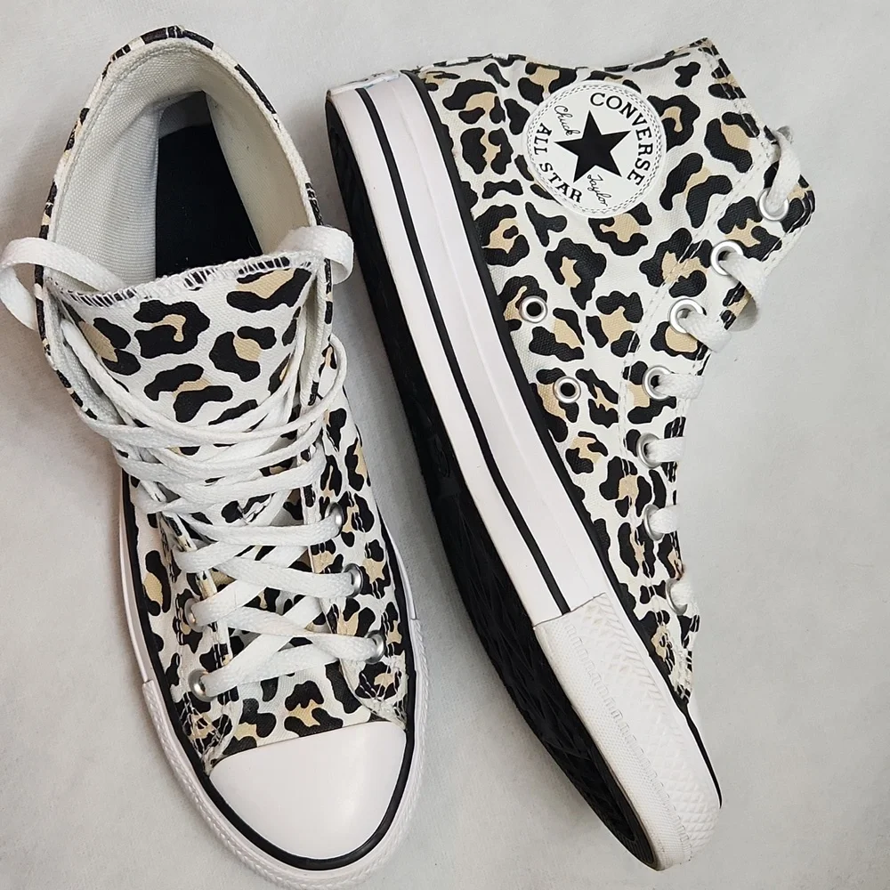Converse All Star High Leopard Print Pocket sneakers (Unisex m size 6, w size 8)